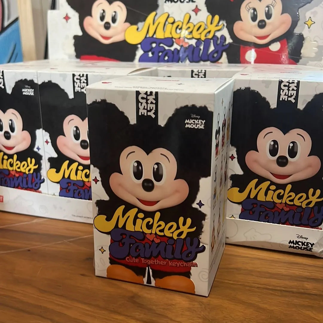 Mickey Family Together Series Plüsch Schlüsselanhänger Blind Box
